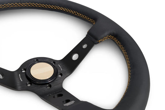 TK #1 。Steering Wheel 。Gold Stitching 。Genuine Leather