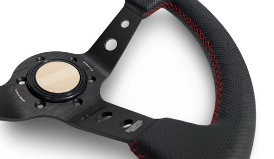 TK #1 。Steering Wheel 。Red Stitching 。Perforated Leather